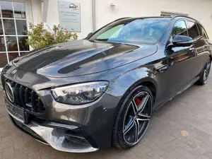 Mercedes-Benz E 63 AMG AMG E 63 S 4MATIC+ Standh AHK Pano Garantie