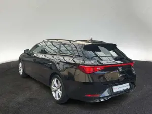 SEAT Leon SP 1.5 eTSI FR Line DSG Rückfkamera Navi Si Bild 3