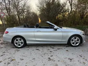 Mercedes-Benz C 220 C Cabrio C 220 d 4Matic HU 10.2027