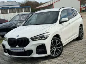 BMW X1 sDriv 18i M-Sport 1.Hand/Navi/LED/RFK/SHZ/19"