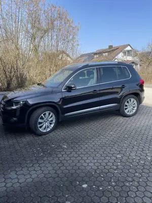 Volkswagen Tiguan Lounge Sport  Style BMT