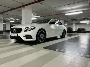 Mercedes-Benz E 350 E350d|AMG-Line|HUD|360Grad|RemoteParken