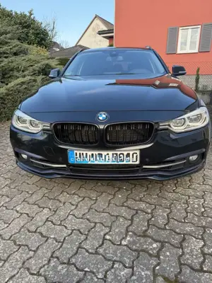 BMW 330