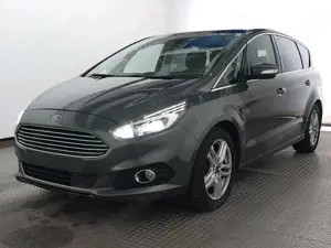 Ford S-Max Titanium *7-SITZER*PANO*NAVI*AHK*MEMORY*