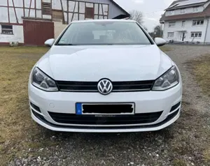 Volkswagen Golf Golf 7 - 1.2 TSI 63kW - TÜV Neu