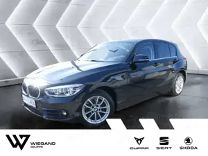 BMW 120 i Sport Line HGSD NAVI W-LAN FACEL. LED