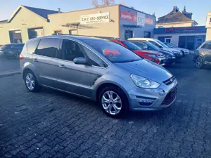 Ford S-Max Titanium
