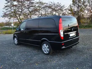 Mercedes-Benz Viano Viano Diesel 3.0 CDI extralang Automatik Ambiente Activity DPF Bild 2