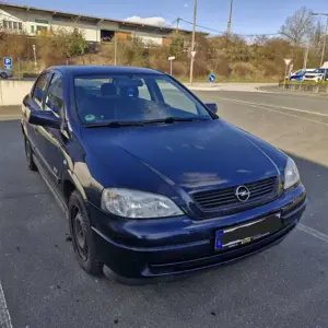 Opel Astra 1.6 Njoy