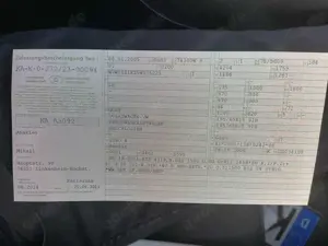 Volkswagen Golf 1.6 benzin Bild 2