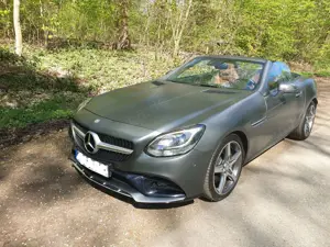 Mercedes-Benz SLC 300 SLC 300 9G-TRONIC