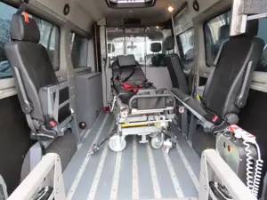 Opel Movano 2.3CDTI Behindertengerecht Rampe Bett