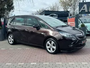 Opel Zafira C 2.0D*Leder*7Sitze*Xenon*Pano*Navi*VOLL!