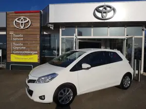 Toyota Yaris 1,0 Schalter *Cool*