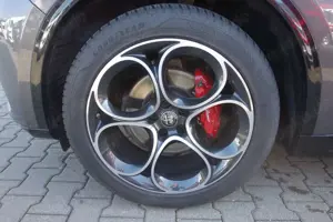 Alfa Romeo Stelvio Veloce Q4 Technologie/Premiumpaket/ACC/DAB/LED/NAV Bild 5