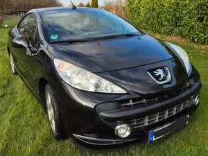 Peugeot 207 207 CC 120 VTi Automatik Roland Garros