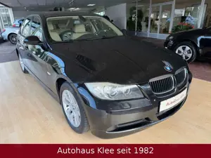 BMW 320 i Limousine *Tüv neu*Leder*Navi*Xenon*