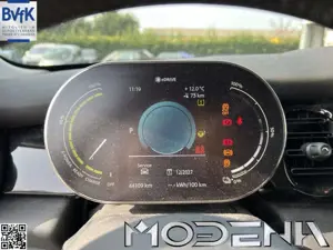 MINI Cooper SE Essential Trim Bild 4