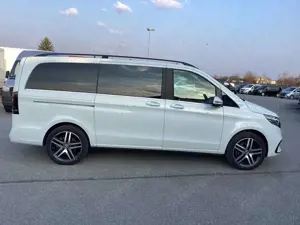 Mercedes-Benz V 250 d AVANTGARDE 4M lang Distronic+Sitzklima Bild 4