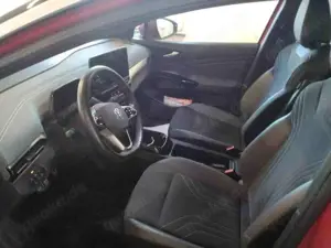 Volkswagen ID.5 Pro ACC AHK Alu 20" Matrix Navi RüKa Wärmep. Bild 4