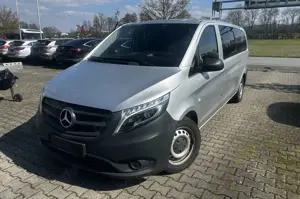 Mercedes-Benz Vito 116 CDI Pro Tourer Extralang Aut. 1 Hd. Klima PDC Bild 2