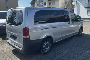Mercedes-Benz Vito 116 CDI Pro Tourer Extralang Aut. 1 Hd. Klima PDC Bild 4