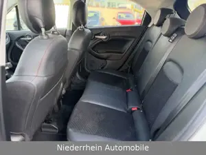 Fiat 500X Lounge Automatik+Kamera+Xenon+Scheckheft Bild 5