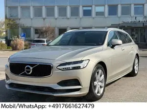 Volvo V90 Momentum Pro:Leder beige,Kamera,AHK,SHZ