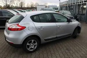 Renault Megane III Lim. 5-trg. Expression Bild 5