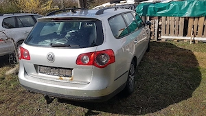 VW Passat Diesel BJ 2009 Bild 3