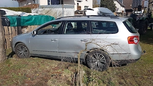 VW Passat Diesel BJ 2009 Bild 2