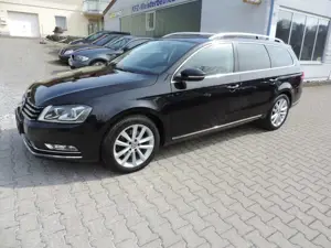 Volkswagen Passat Variant Highline BlueMotion Automatik Leder Navi