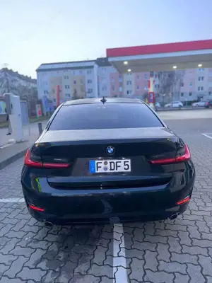 BMW 318 318 d Sport Line
