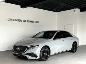 Mercedes-Benz E 220 d AMG Line*Superscreen*Pano*AHK*Night*