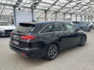 Kia Ceed SW / cee'd SW Ceed 1.5 T-GDI Platinum  ACC|Kamera|Navi|LED Bild 5