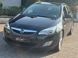 Opel Astra J Sports Tourer 150 Jahre Opel/TÜV/KLIMA/.