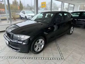 BMW 118 i Limousine 5-Türer AHK SHZ TEMPO 1.HAND