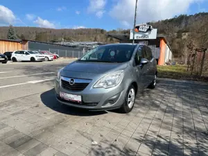 Opel Meriva B Edition**GEPFLEGT **
