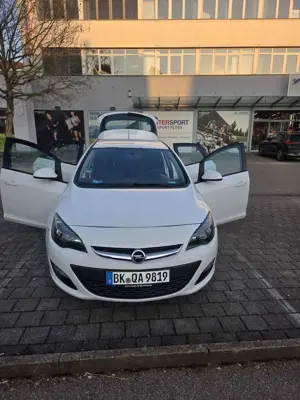 Opel Astra 1.6 Exklusiv