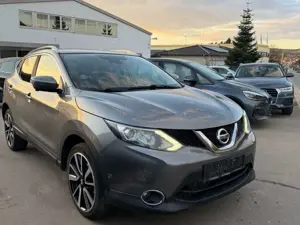 Nissan Qashqai Tekna*NEU*TÜV*AUTOMATIK*NAVI*