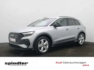 Audi Q4 e-tron S-Line 45 / Navi, Standklima, AHK, LED