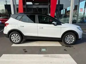 SEAT Arona Road Edition DSG - NAVI/LED/KESSY/TOTWINKEL Bild 3