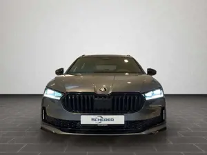 Skoda Superb Combi Sportline 2.0TDI 190PS DSG 4x4 Bild 5