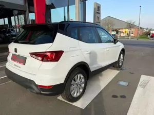 SEAT Arona Road Edition DSG - NAVI/LED/KESSY/TOTWINKEL Bild 2