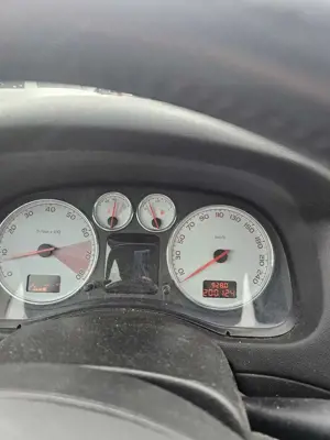 Peugeot 307 CC 135 Bild 2