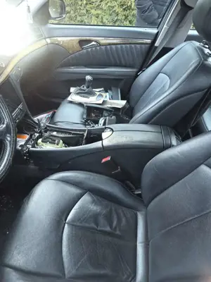 Mercedes-Benz E 320 E 320 T CDI Avantgarde Sport Edition