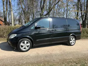Mercedes-Benz Viano Viano 2.2 CDI lang Automatik Fun mit Bettfunktion Bild 4