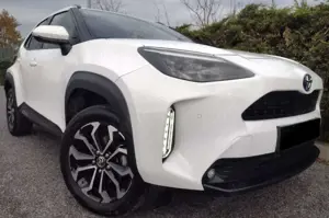 Toyota Yaris Cross Yaris Cross Hybrid 1.5 Adventure Bild 2
