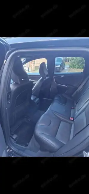 Volvo XC60 XC60 D4 AWD Geartronic Ocean Race Bild 2