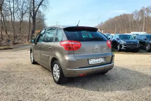 Citroen C4 Picasso Tendance 1.6*Klimaaut*8xLMF*PDC*Temp* Bild 3